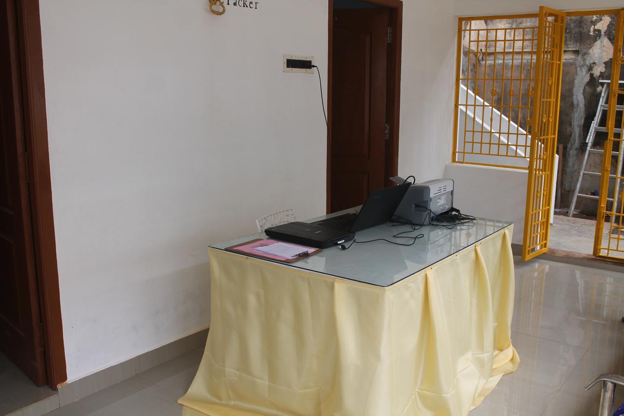 Chettinad Packer Hostel Kānādukāttān Buitenkant foto